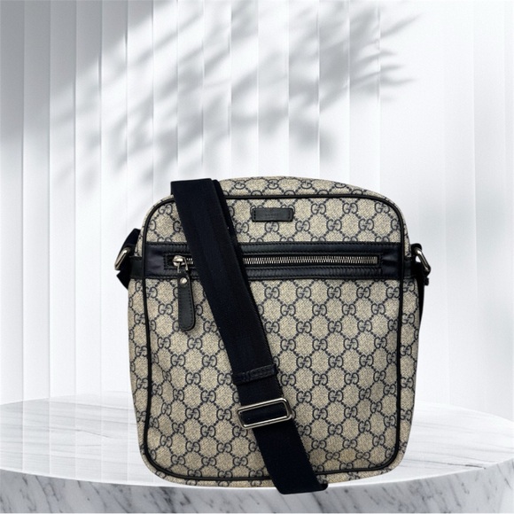 Gucci Front Zip Crossbody Navy